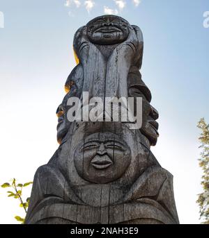 Canadian First Nations wood carved sculpture along the Sea to Sky Highway in BC, Canada; British Columbia, Canada Stock Photo