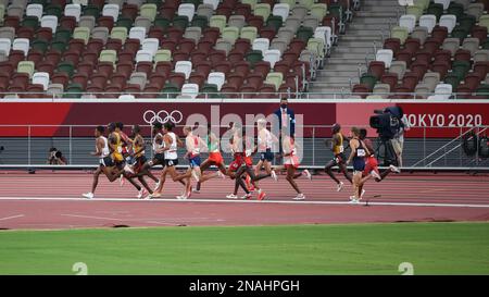 AUG 06, 2021 - Tokyo, Japan: Athletics Men's 5,000m Final at the Tokyo 2020 Olympic Games (Photo: Mickael Chavet/RX) Stock Photo