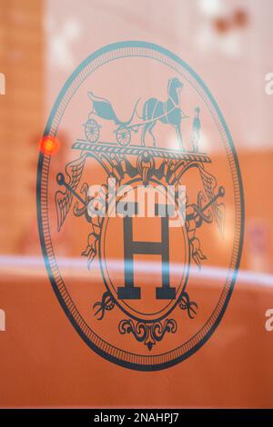 illustration-hermes-logo-in-