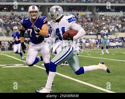 Oct 16, 2011; East Rutherford, NJ, USA; Buffalo Bills tackle Erik Pears (79)  warms up before the game against the New York Giants at MetLife Stadium.  New York defeated Buffalo 27-24 Stock Photo - Alamy