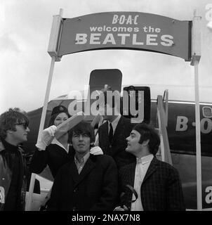 Beatles guitarist PAUL MCCARTNEY, on his farm in Rye, UK Stock Photo ...