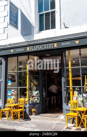 A flapjack cafe and bakery on Southside Street in Plymouth, Devon, UK Stock Photo