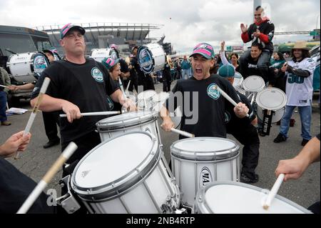 The 49ers drumline, Niner Noise, perform at the NFL fan rally in