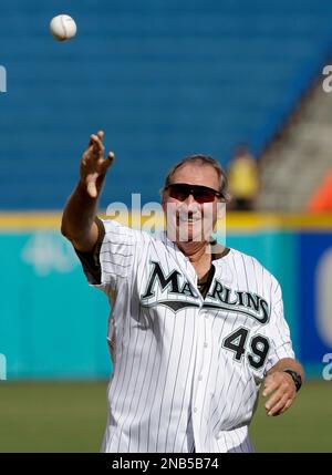 Back in '93, Charlie Hough and Benito Santiago manned the ship for the  Marlins' first-ever game. Then 25 years later, they got together for…