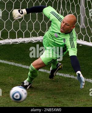 New England Revolution goalkeeper Matt Reis retires after 16