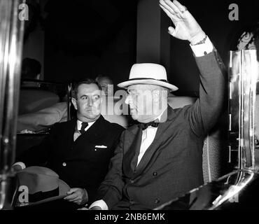 Manuel Ávila Camacho, president of Mexico in Monterrey, having dinner ...