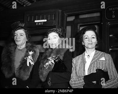 The three sisters of King Zog of Albania, unseen, arrived in London ...
