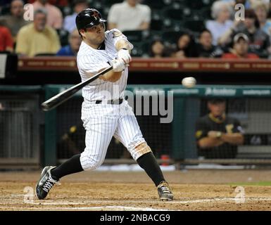 Houston Astros second baseman Jose Altuve (27) at batting practice before  the MLB game between the Chicago Cubs and the Houston Astros on Monday, May  Stock Photo - Alamy