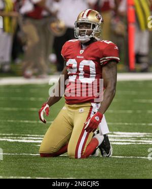 Aug. 20, 2011 - San Francisco, CA, USA - San Francisco 49ers vs Oakland  Raiders at Candlestick Park Sunday, August 20, 2011, 49ers beat Raiders in  preseason game 17-3.. Tom Rathman running