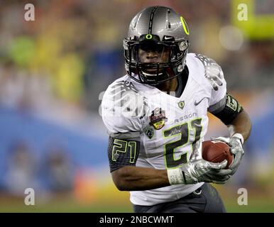 during the first half of the BCS National Championship NCAA college football  game Monday, Jan. 10, 2011, in Glendale, Ariz. (AP Photo/Matt York Stock  Photo - Alamy