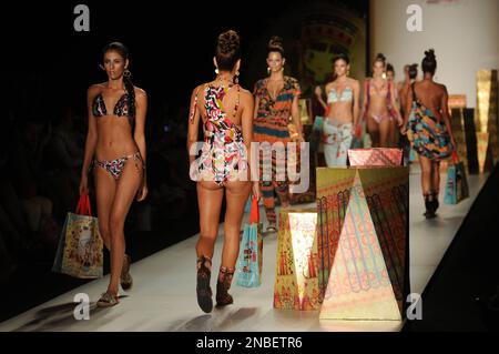 Models wear creations by Agua Bendita during the Colombia Moda