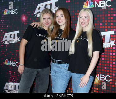 LOS ANGELES - NOV 3:  Light Balance at the America's Got Talent: All-Stars Red Carpet at CBS Studio Center on November 3, 2022 in Los Angeles, CA Stock Photo