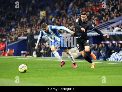 Sabadell, Barcelona, Spain. 13th Feb, 2023. Barcelona Spain 13.02.2023 Oscar Gil (Espanyol) and Diego Rico (Real Sociedad) battle for the ball during the La Liga Santander between Espanyol and Real Sociedad at RCDE Stadium on 13 February 2023 in Barcelona. (Credit Image: © Xavi Urgeles/ZUMA Press Wire) EDITORIAL USAGE ONLY! Not for Commercial USAGE! Stock Photo