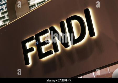 Fendi, high end ready-to-wear - Fashion & Leather Goods - LVMH