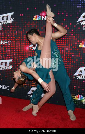 November 3, 2022, Los Angeles, CA, USA: LOS ANGELES - NOV 3: Power Duo at the America's Got Talent: All-Stars Red Carpet at CBS Studio Center on November 3, 2022 in Los Angeles, CA (Credit Image: © Kay Blake/ZUMA Press Wire) EDITORIAL USAGE ONLY! Not for Commercial USAGE! Stock Photo