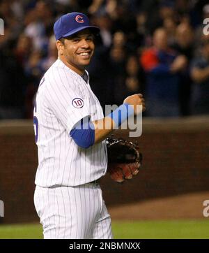 2011 Darwin Barney Game Worn Chicago Cubs BP Jersey.  Baseball