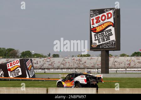 https://l450v.alamy.com/450v/2nbpm97/a-general-view-of-the-hot-wheels-car-before-the-jump-driven-by-team-hot-wheels-driver-tanner-foust-that-set-a-new-world-record-with-a-332-foot-distance-jump-at-the-izod-presents-hot-wheels-fearless-at-the-500-on-sunday-may-29-2011-in-indianapolis-ross-dettmanap-images-for-mattel-2nbpm97.jpg