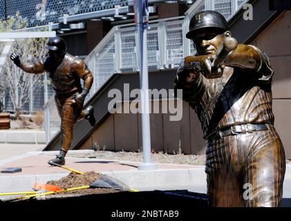 The Sporting Statues Project: Harmon Killebrew: Minnesota Twins