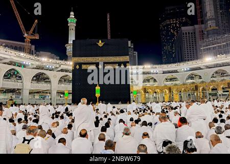 Humrah Umrah Pilgrims at Kabah Masjidil Haram, Mecca, Saudi Arabia Stock Photo ...
