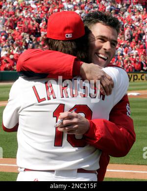 Former St. Louis Cardinals center fielder Jim Edmonds belongs in