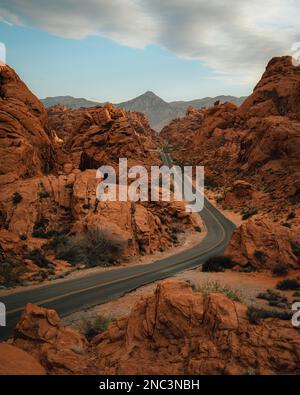 Mouses Tank Road and desert landscape at Valley of Fire State Park, Nevada Stock Photo