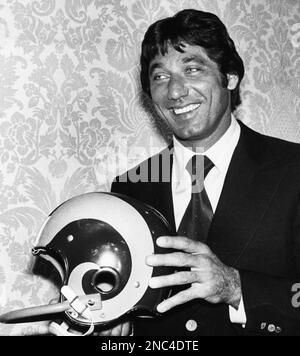 Los Angeles Rams sign Joe Namath in 1977 – New York Daily News