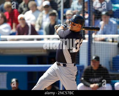 Yankees Nick Swisher at bat. Toronto Blue Jays defeated the New York  Yankees 5-4 at Yankee Stadium, Bronx, New York (Credit Image: © Anthony  Gruppuso/Southcreek Global/ZUMApress.com Stock Photo - Alamy