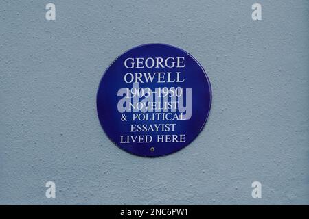 A blue plaque of George Orwell in Portobello Road, London England United Kingdom UK Stock Photo