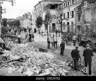 Wreckage in the streets of Chateau-Thierry, France on Sept. 4, 1944 ...