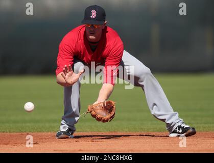 Boston Red Sox infielder Kevin Youkilis is pictured during spring training  baseball in Fort Myers, Fla., Thursday, Feb. 17, 2011. (AP Photo/Dave  Martin Stock Photo - Alamy