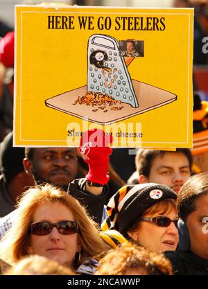 Green Bay Packers fans attend NFL football training camp Saturday, July 31,  2021, in Green Bay, Wis. (AP Photo/Matt Ludtke Stock Photo - Alamy