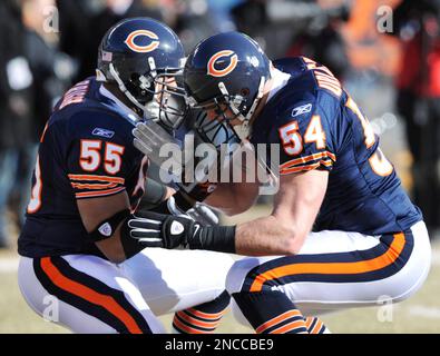 Chicago Bears linebacker Lance Briggs (55) celebrates the Bears win over  the Seattle Seahawks at Soldier Field in Chicago on October 1, 2006. The  Bears won 37-6. (UPI Photo/Brian Kersey Stock Photo - Alamy