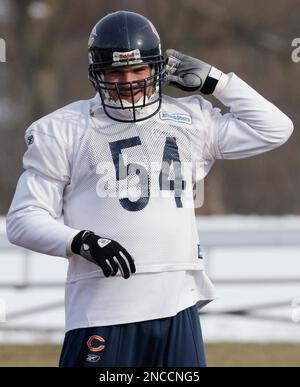 Chicago Bears: Facing a Brian Urlacher predicament – Twin Cities