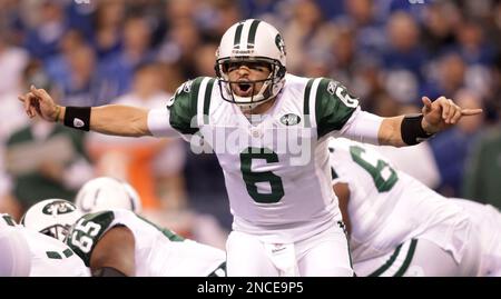 Mark Sanchez #6 quarterback of the New York Jets Stock Photo - Alamy