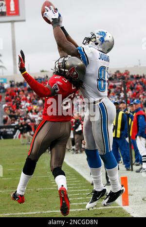 https://l450v.alamy.com/450v/2ncgd8n/detroit-lions-wide-receiver-calvin-johnson-81-pulls-in-a-catch-ruled-out-of-bounds-over-tampa-bay-buccaneers-cornerback-myron-lewis-23-during-the-fourth-quarter-of-an-nfl-football-game-sunday-dec-19-2010-in-tampa-fla-ap-photobrian-blanco-2ncgd8n.jpg