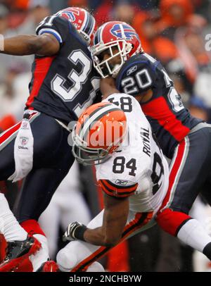 Cleveland Browns tight end Robert Royal (84) during pre-game of an