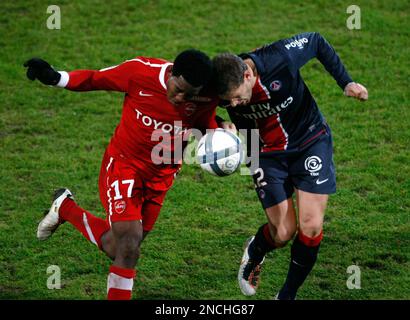 Psg's Sylvain Armand in action during the UEFA Cup football match Paris  Saint-Germain vs Panathinaikos at the Parc des Princes in Paris, France on  December 13, 2006. Psg won 4-0. Photo by