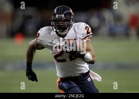 RB Matt Forte, #22 Chicago Bears, runs with the ball during the NFL International  game between the Tampa Bay Buccaneers and the Stock Photo - Alamy