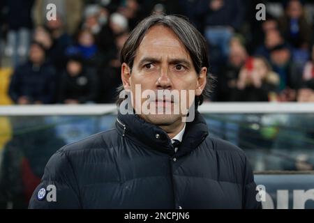 Genova, Italy. 13th Feb, 2023. Italy, Genova, feb 13 2023: Simone Inzaghi (fc Inter manager) in the bench prior the kick-off about during soccer game SAMPDORIA vs FC INTER, Serie A 2022-2023 day22 at Ferraris stadium (Photo by Fabrizio Andrea Bertani/Pacific Press) Credit: Pacific Press Media Production Corp./Alamy Live News Stock Photo