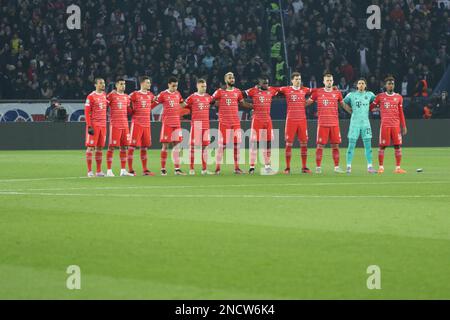 Paris, Stade de France, 14/02/2023, PARIS, FRANCE 14. February 2023: Fc Bayern Line up, 1 Yann SOMMER, Keeper of FcBayern, 2 Dayot Upamecano of FcBayern, 5 Benjamin Pavard of FcBayern, 6 Joshua Kimmich of FcBayern, 4 Matthijs de Ligt 7 Serge Gnabry of FcBayern, 8 Leon Goretzka of FcBayern, 10 Leroy Sané of FcBayern, 11 Kingsley Coman of FcBayern, 13 Eric Maxim Choupo-Moting, 25 Thomas Müller, Mueller, of FcBayern, 42 Jamal Musiala of FcBayern FOOTBALL, UEFA CHAMPIONS LEAGUE, PSG, Paris Saint Germain vs Fc Bayern Muenchen on Tuesday 14. February in Paris at the Stade de France, result 0:1, (Pho Stock Photo