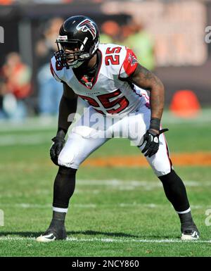 Atlanta Falcons safety William Moore (25) runs off the field after