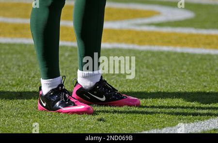 San Francisco 49ers tight end Jordan Reed wears a logo for Salute to  Service, the words It Takes All of Us and a 74 for former player Fred Dean  before an NFL