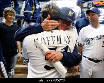 Trevor Hoffman bullpen coach for Great Britain