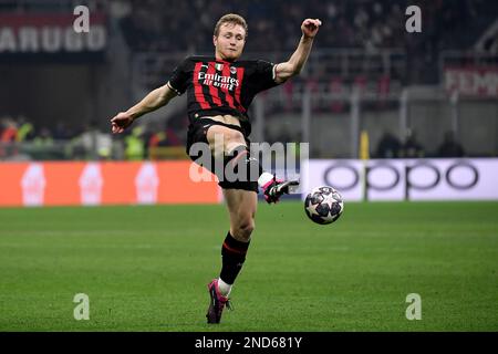 Tommaso Pobega of AC Milan in action during the Uefa Champions League football match between AC Milan and Tottenham Hotspur at San Siro stadium in Mil Stock Photo