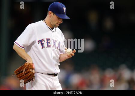 Texas Rangers' Cliff Lee (33) during a baseball game against the Los  Angeles Angels Thursday, Sept. 30, 2010, in Arlington, Texas. (AP  Photo/Tony Gutierrez Stock Photo - Alamy