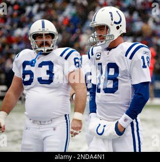 Indianapolis Colts' Peyton Manning puts on his helmet during the first half  of the NFL football game in Orchard Park, N.Y., Sunday, Jan. 3, 2010. (AP  Photo/ David Duprey Stock Photo - Alamy