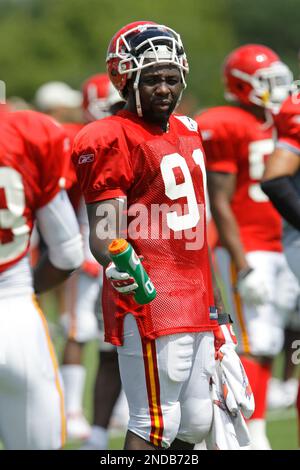 Kansas City Chiefs linebacker Tamba Hali (91) rushes the quarterback during  an NFL game against the Dallas Cowboys on Sunday Sept. 15, 2013 at  Arrowhead Stadium in Kansas City, MO. (AP Photo/TUSP