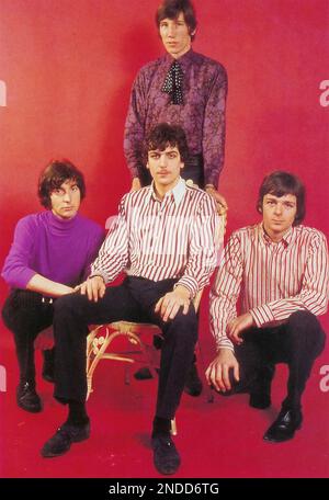 PINK FLOYD  UK rock group in January 1967. From let: Nick Mason, Syd Barrett,Roger Waters ,Richard Wright. Photo: Tony Gale Stock Photo