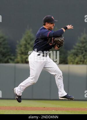 Minnesota Twins third baseman Nick Punto #8 fields the ball in the 2nd  inning of the Twins' baseball game against the Kansas City Royals at Target  Field in Minneapolis, Minnesota. (Credit Image: ©