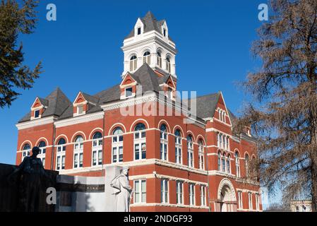 Oregon, Illinois - United States - February 13th, 2023:  Exterior of The Old Ogle County Courthouse, built in 1891, in downtown Oregon, Illinois. Stock Photo